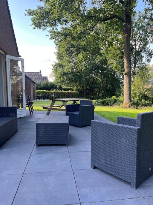 Sfeervol Vrijstaand Huisje 6 Persoons Ruime Tuin, Centraal Bij Nijmegen Ewijk Esterno foto
